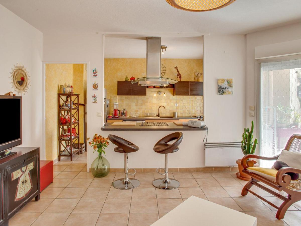 Apartment Le Stadium-7 By Interhome Saint-Cyr-sur-Mer Luaran gambar